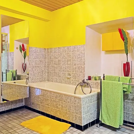 بيت للعطل Design Vier ترير